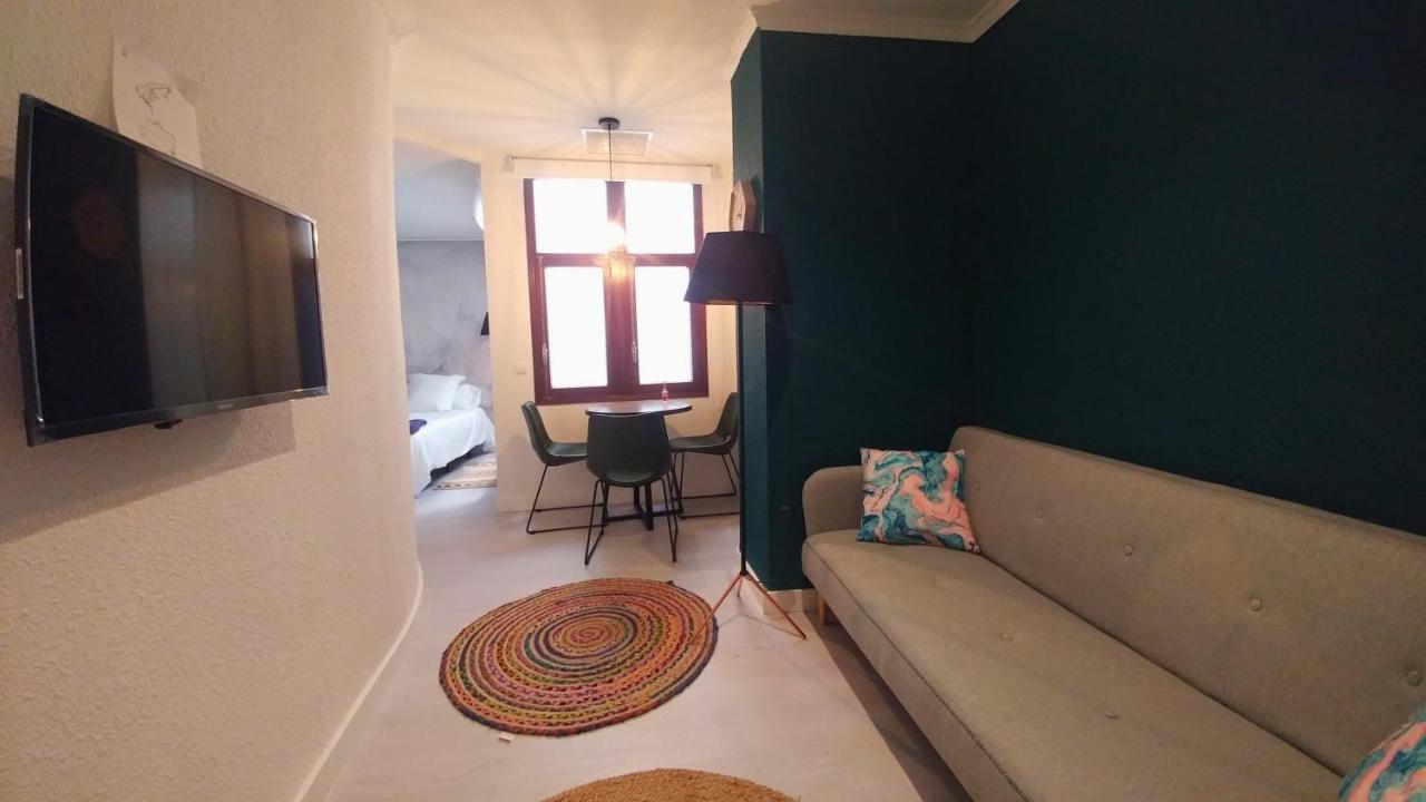 San Francisco 10 - 6 Apartamentos Boutique En El Centro - Playa Postiguet อาลิกันเต ภายนอก รูปภาพ