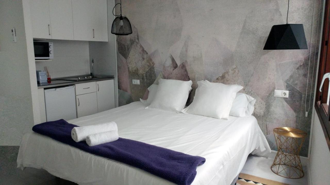 San Francisco 10 - 6 Apartamentos Boutique En El Centro - Playa Postiguet อาลิกันเต ภายนอก รูปภาพ
