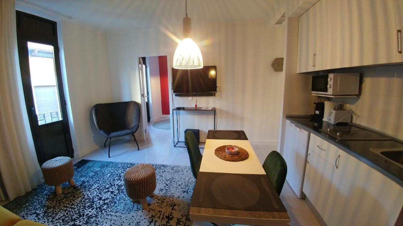San Francisco 10 - 6 Apartamentos Boutique En El Centro - Playa Postiguet อาลิกันเต ภายนอก รูปภาพ